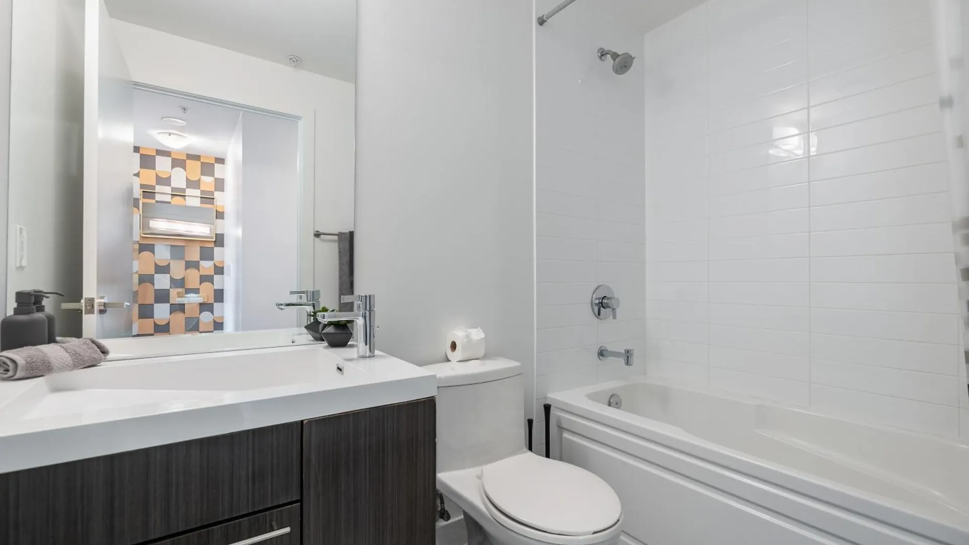 Apartment Freed Suites - Downtown Toronto Canada