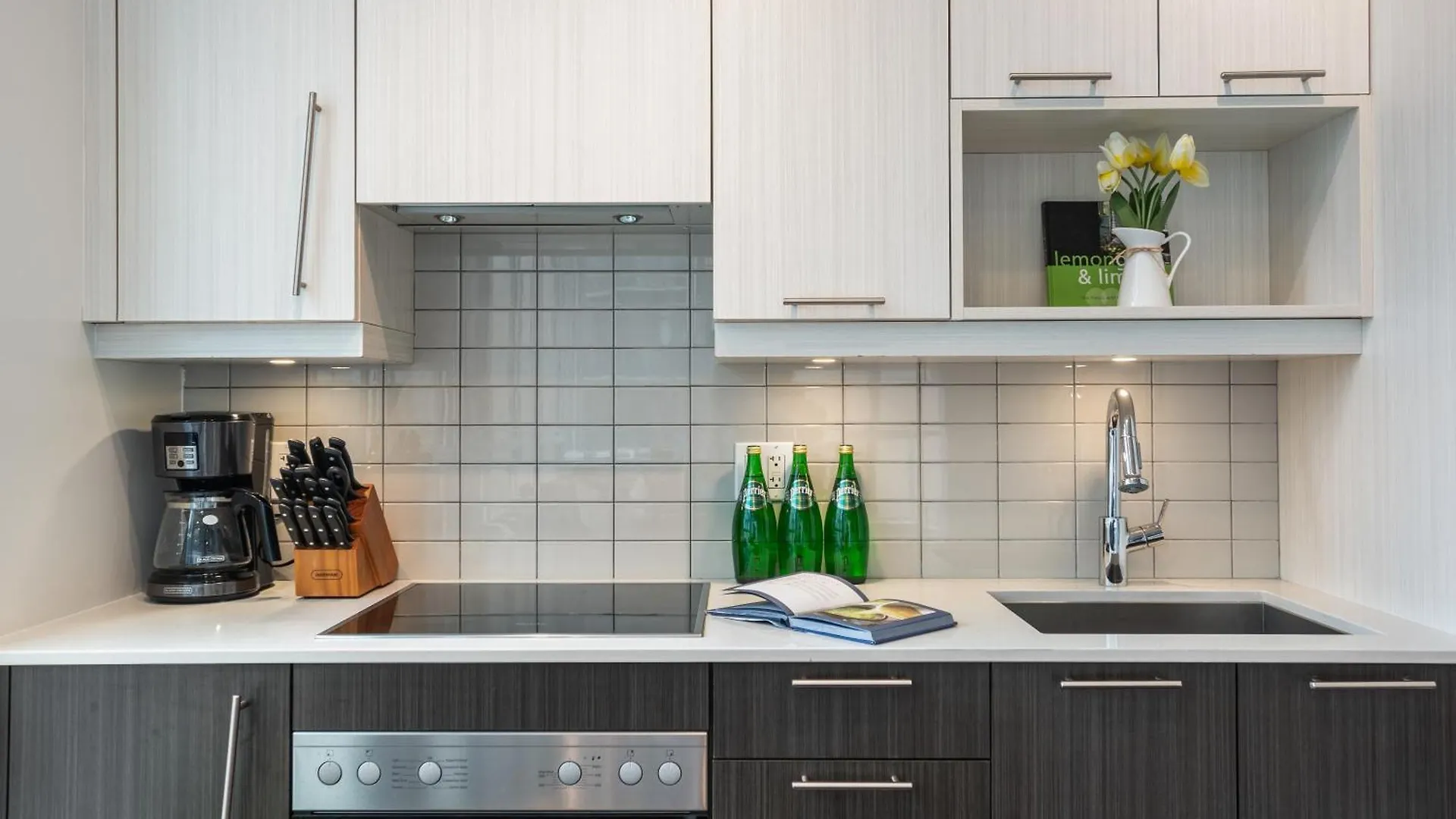 Apartment Freed Suites - Downtown Toronto Canada